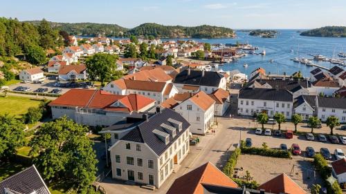 Lillesand Hotel | Bakerigården