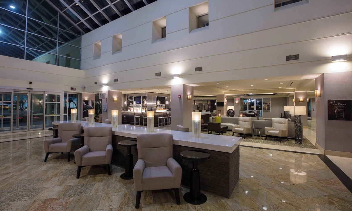 Downtown Hotel | Bakersfield Marriott at the Convention Center