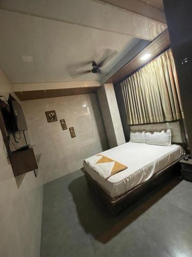 Mahape Hotel | Balaji Residency