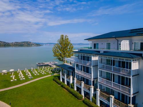 Szantod Apartment | BalaRoyal Resort