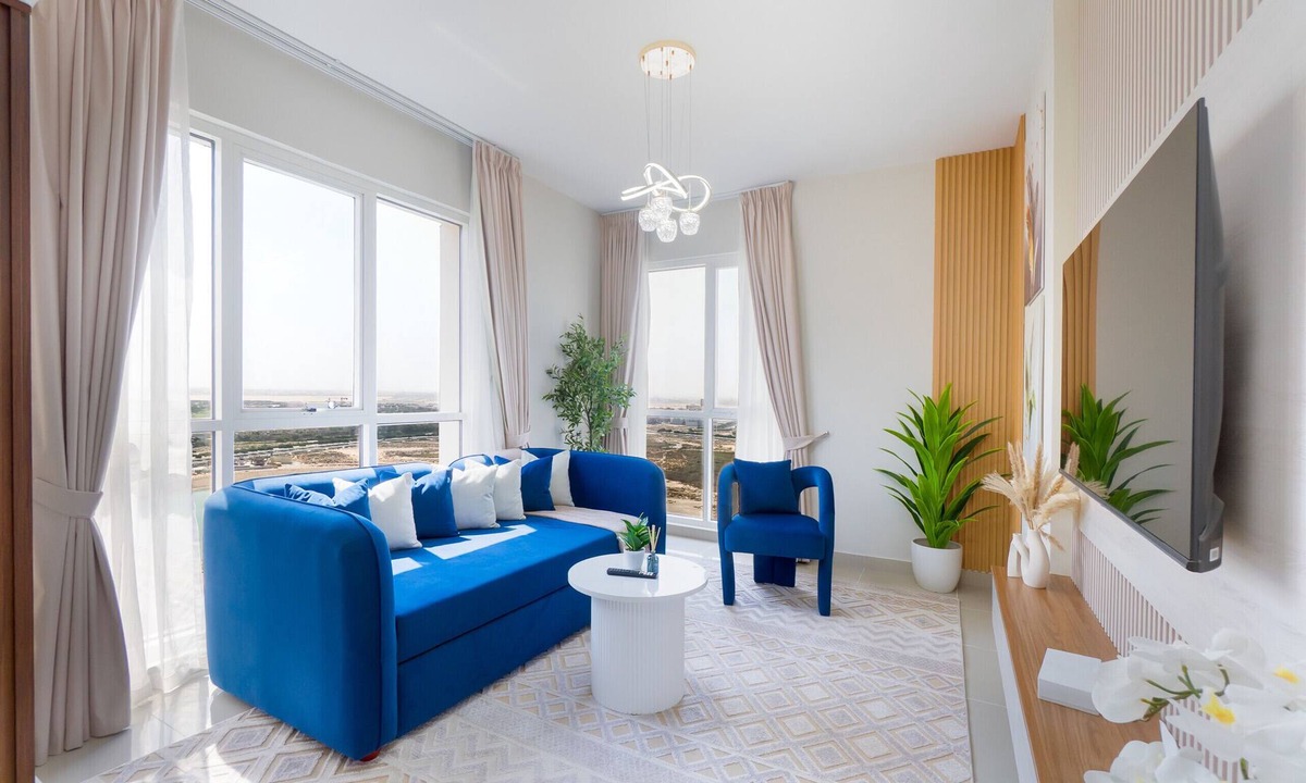 Dubai Production City Apartment | Balcony Offering Captivating Lake Views 1BR, Just a Hop from the Golf Course