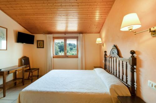 Avinyonet del Penedes Bed & Breakfast | Ball de Bastons