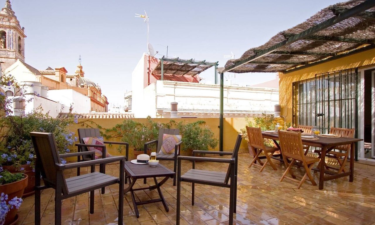 El Arenal Apartment | Bamberg Duplex Terrace 5 pax, 3 bedrooms, 1 bathrooms, private terrace