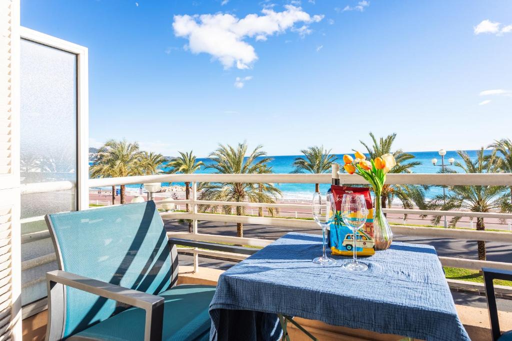 Les Baumettes Apartment | BAMBOO PLAGE AP4220 by Riviera Holiday Homes