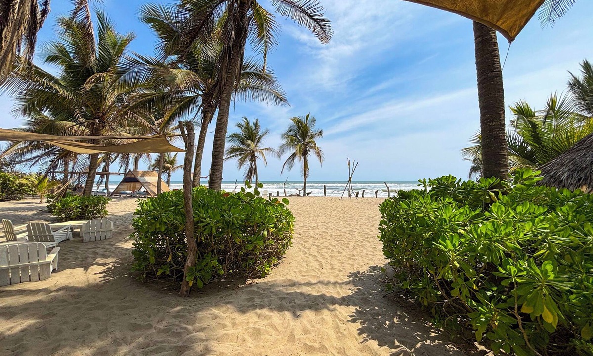 Barra Vieja House | Bambuddha