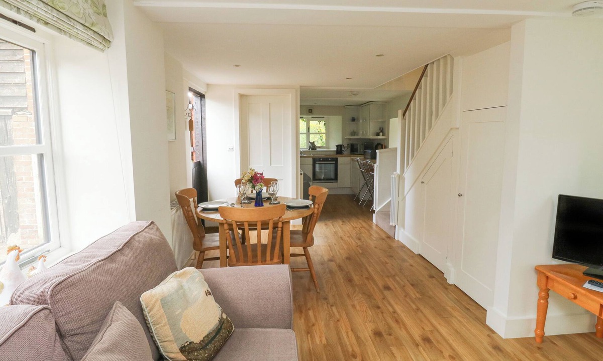 Honiton Cottage | Bantam Cottage