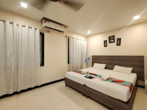 Nerul Hotel | Baramati Stays