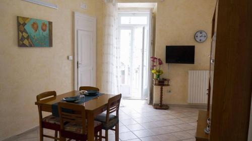 Monte Sant'Angelo House | Barbahouse