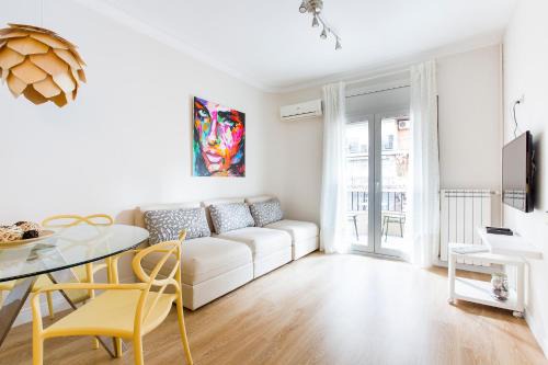 L'Antiga Esquerra de l'Eixample Apartment | Barcelona Eixample