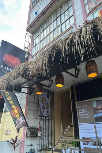Barangay Poblacion Hostel | Barelle Hostel, Coffee and Wine Bar