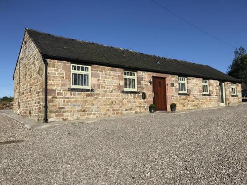 Winkhill House | Barn-Sleeps 4-Parking-Near Alton Towers Peak Dist