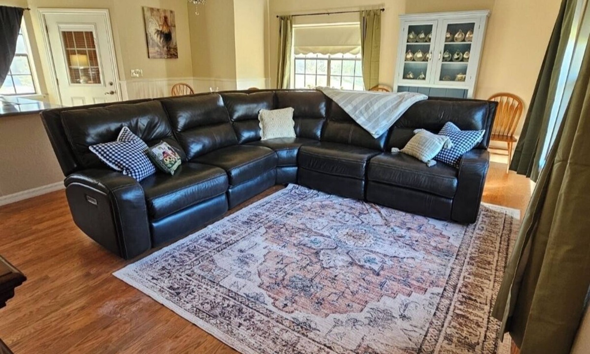 Mount Dora House | Barndominium close to local shopping and dining and just minutes from the magic!