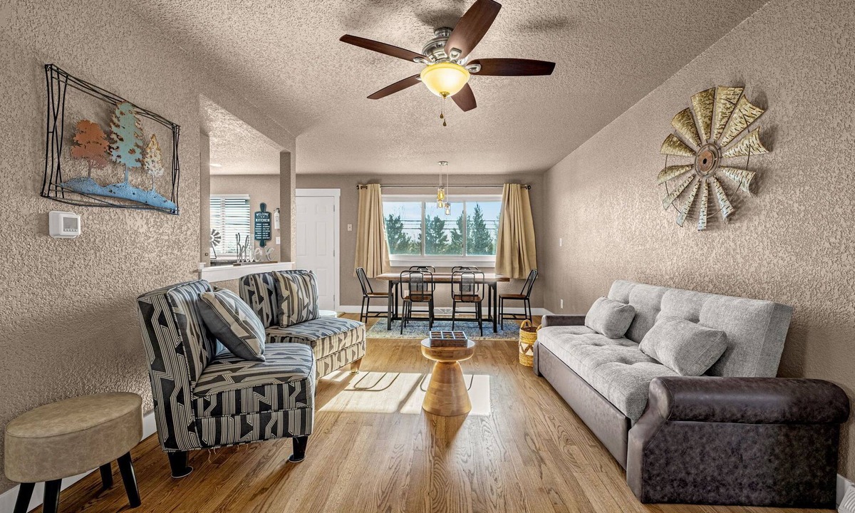 Cheyenne Meadows House | BASE CAMP ESTABLISHED! Hot tub; Theater Room; Cozy Beds