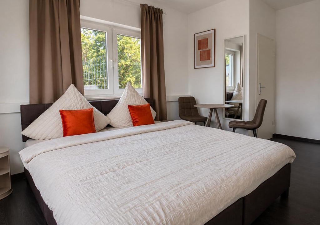 Erlangen Hotel | BASE stay Erlangen
