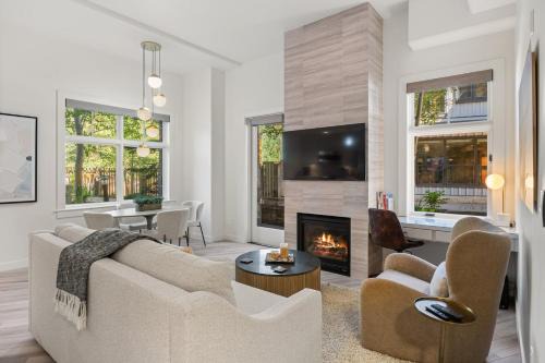 Snowmass Village House | Basefront Bliss Capitol Peak Lodge #3119