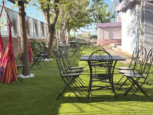Brindisi Montagna Hostel | basilicata al volo