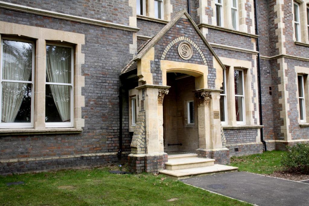 Basingstoke Apartment | Basingstoke Apartments - Sherborne House, City Centre Victorian Apartments