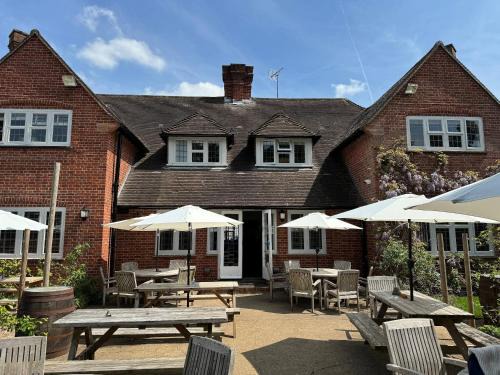 Henley Bed & Breakfast | Baskerville