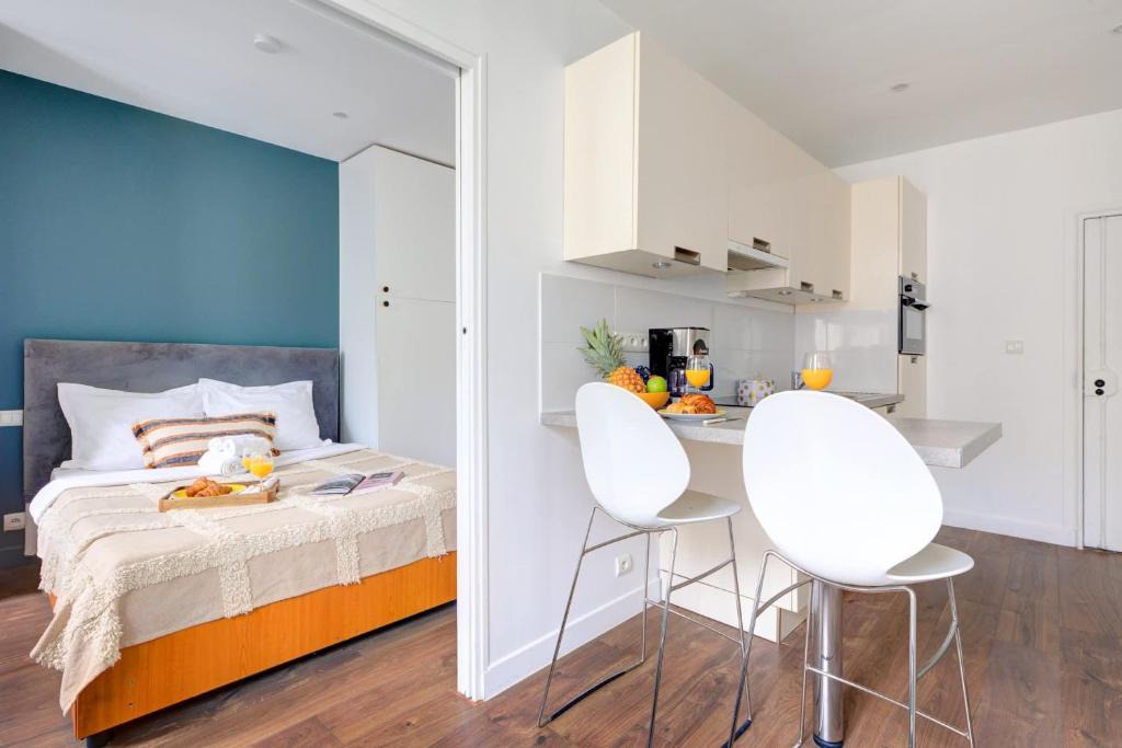 Quartier Sainte-Marguerite Apartment | Bastille - 1BR - Paris Vacation Rentals
