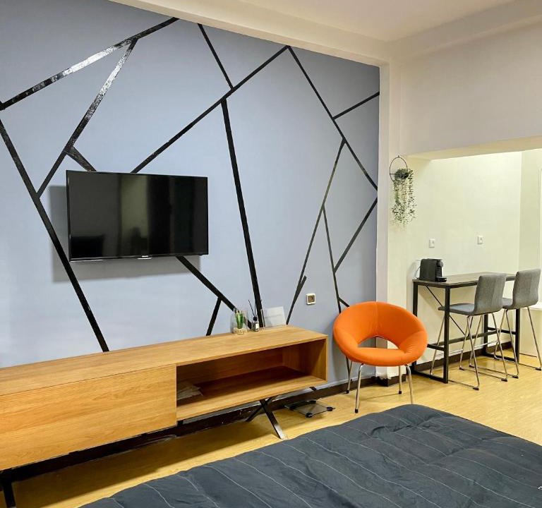 Haifa Apartment | Bat Galim BEACH- Mirror apartment