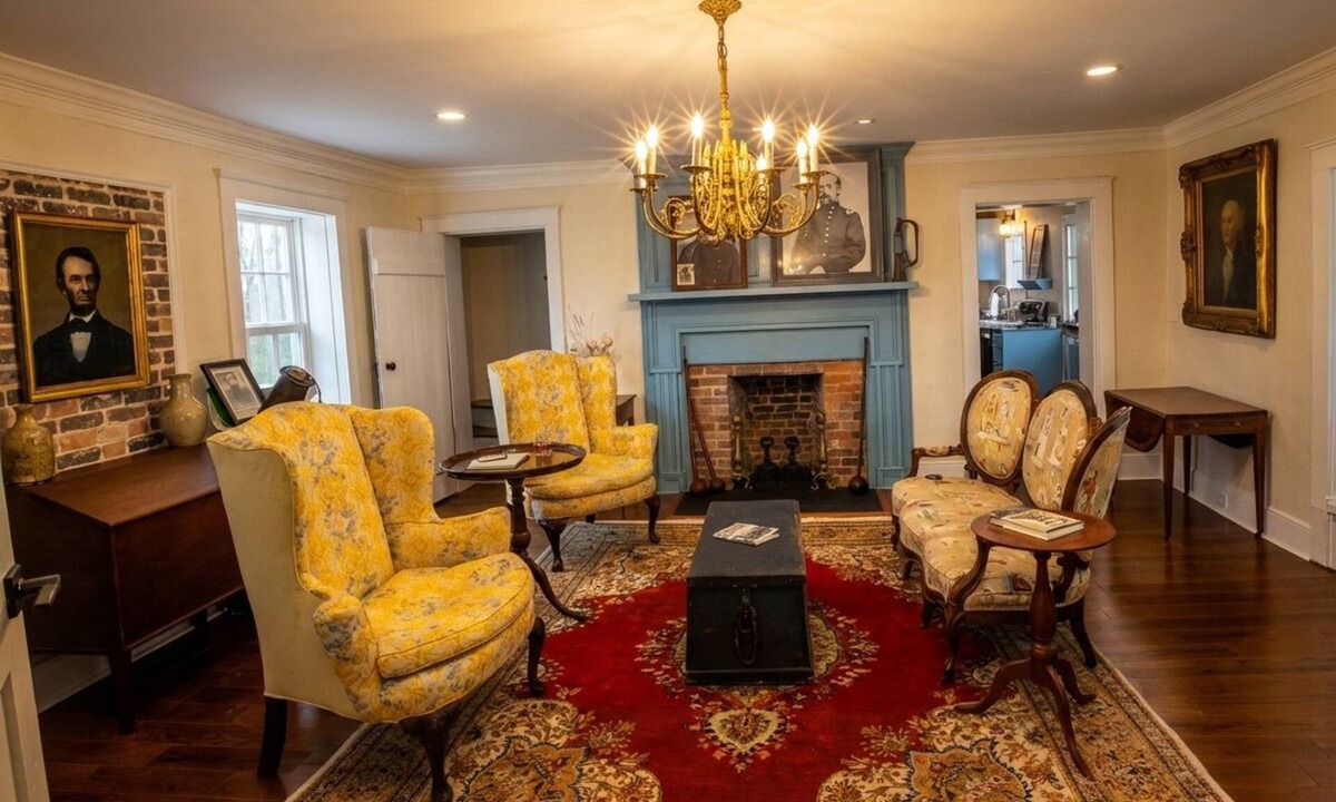Perryville House | Battlefields & Bourbon - Historic Civil War Home & Private Museum