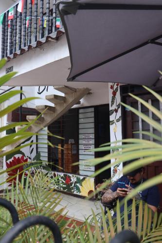 Cali Hostel | Bau420! Backpackers HOSTAL