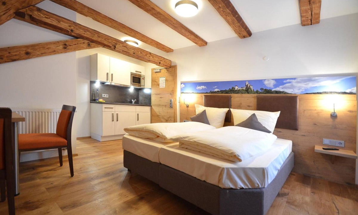 Kipfenberg House | BAUER Gästezimmer