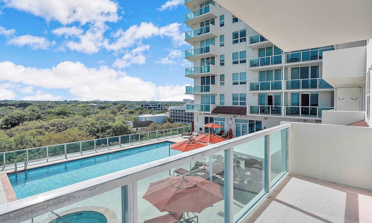 Coconut Grove Apartment | Bay View Suite | Effortless Grove Escape