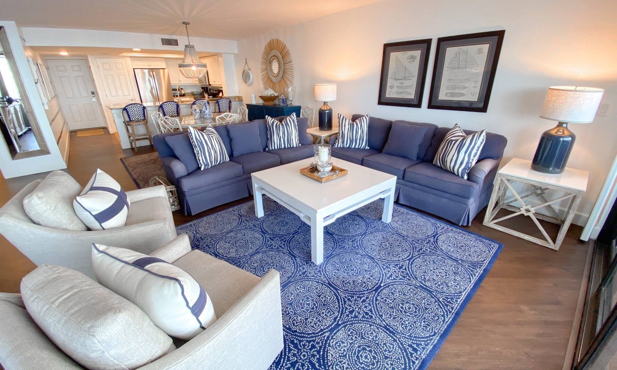 Punta Rassa Apartment | Bay View Tower 334: Enjoy fishing by day, and Beachfront views for Sunset