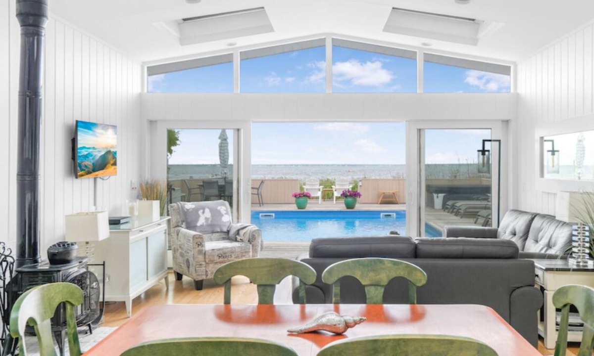 Fair Harbor House | Bayfront Home with all amenities located in the Iconic LGBT Fire Island Pines,