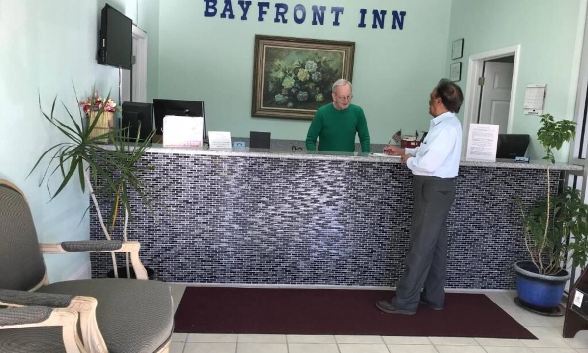 Biloxi Hotel | Bayfront Inn