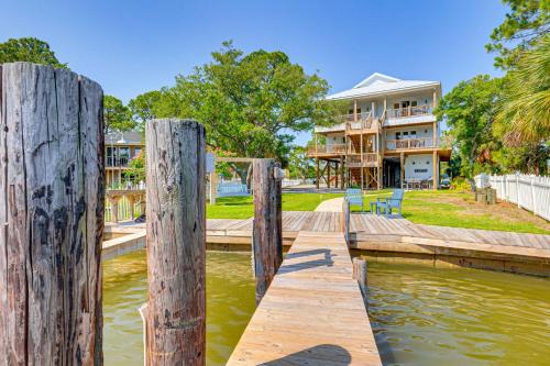 Indian Bay House | Bayfront Oasis in Dauphin Island - Boat Access!