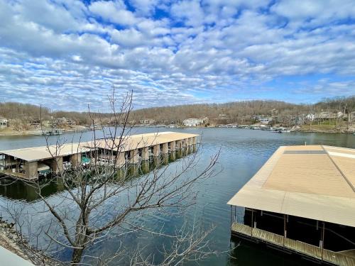 Lake Ozark Apartment | Baypoint Condo, Pool, Dock, relaxing location