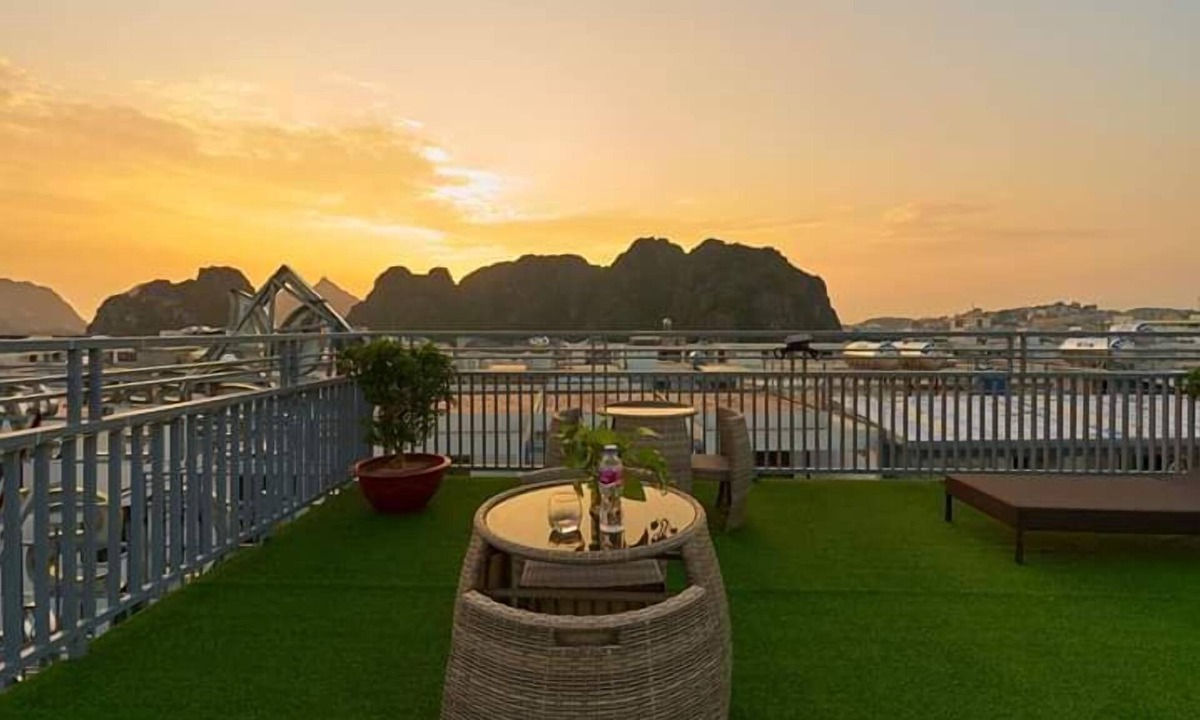 Ha Long Hostel | BBQ Hostel