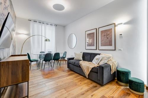 Testaccio Apartment | BDC - Dragonfly 3BDR 2BATH at Testaccio