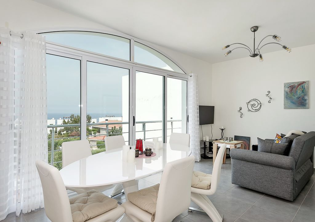 Kucukerenkoy Apartment | BE THE FIRST TO BOOK AND WIN A SPECIAL GIFT FROM US!!!