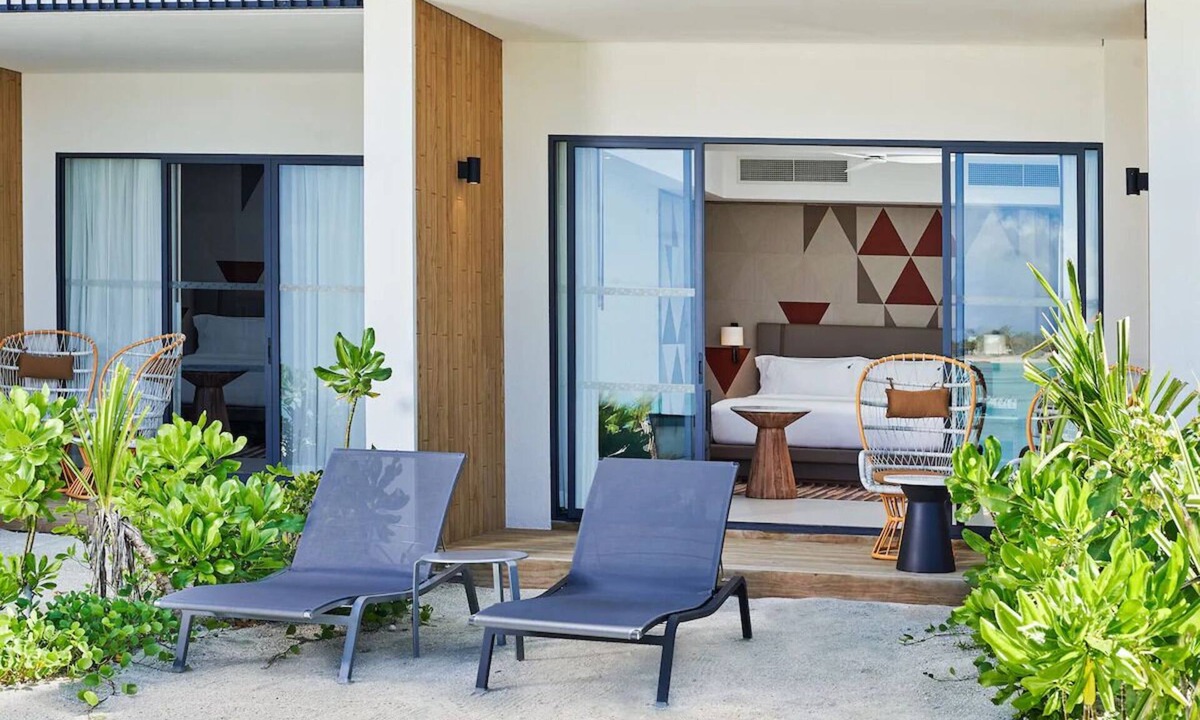 Farukolhufushi Island Hotel | Beach Access Studio with Terrace & Island Vibes