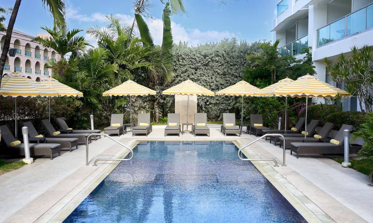Blue Waters Hotel | Beach Adventures! Free Continental Breakfast and Beach Sunbeds, Swimming Pool!