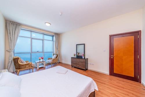 Rumailah Apartment | Beach and sand haven at ajman corniche!