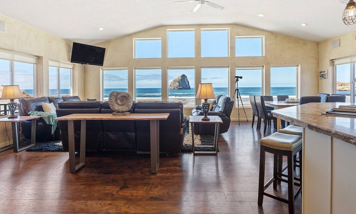 Pacific City House | Beach backyard 5-Bedroom Estate with Spectacular Views walk out to the ocean!