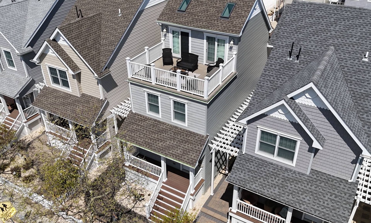Seaside Heights House | Beach, Boardwalk and Bay just 2 1/2 blocks away!