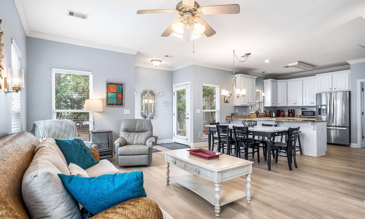 Seacrest Beach House | Beach Bummin' - Week long stays get 4 free bikes rental!