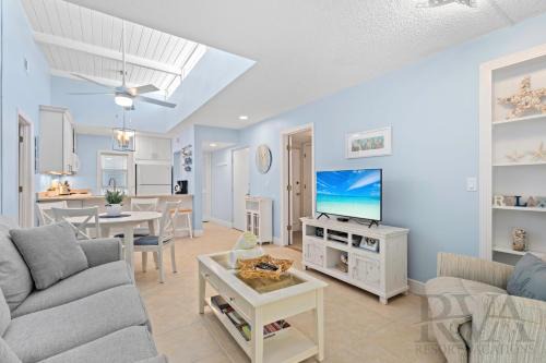 Whitney Beach House | Beach Castle Resort #12