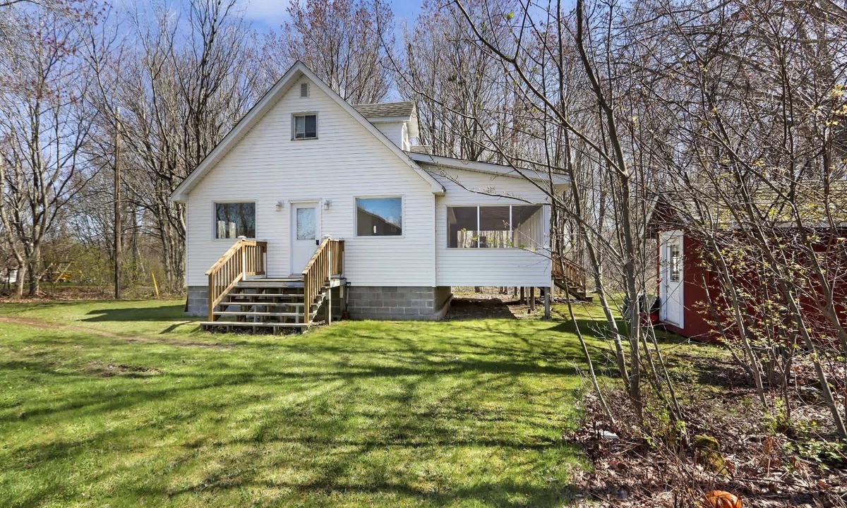 Pointe-du-Chene Ski Chalet | Beach & Comfort | La Trappe a Houmard