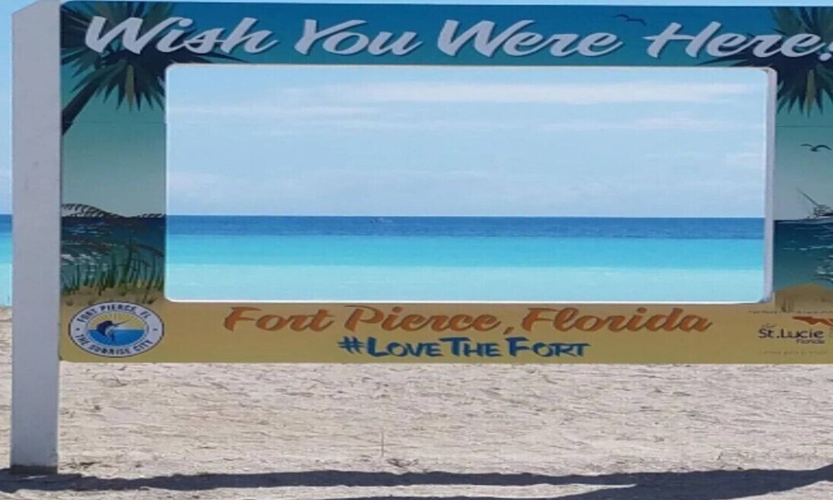 Fort Pierce House | Beach Cottage, Steps to Beach. Updated and Great Deal for Money. Pet Friendly.