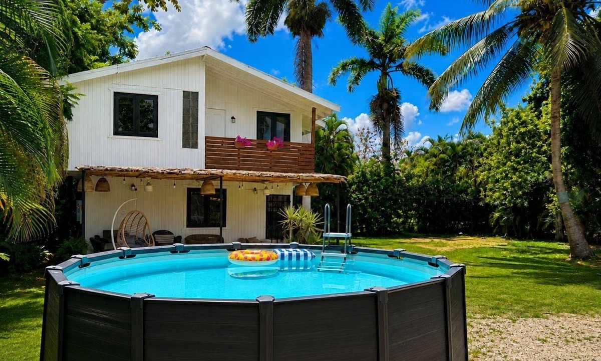 Joyuda Villa | Beach - Culinary Route - Garden & BBQ - Your rustic refuge by the sea atJoyuda.