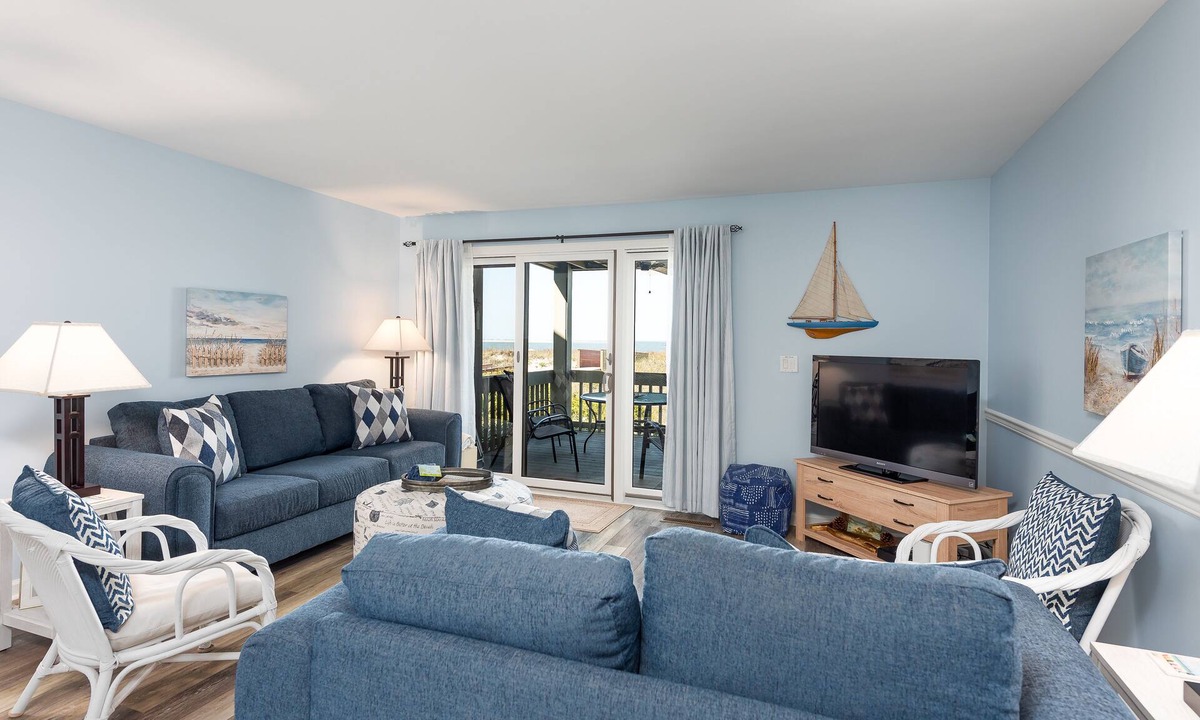 Seabrook Island Villa | Beach Decor! Gorgeous Sunsets on Pelican Beach! Walk to Pools! Amenity Access included!