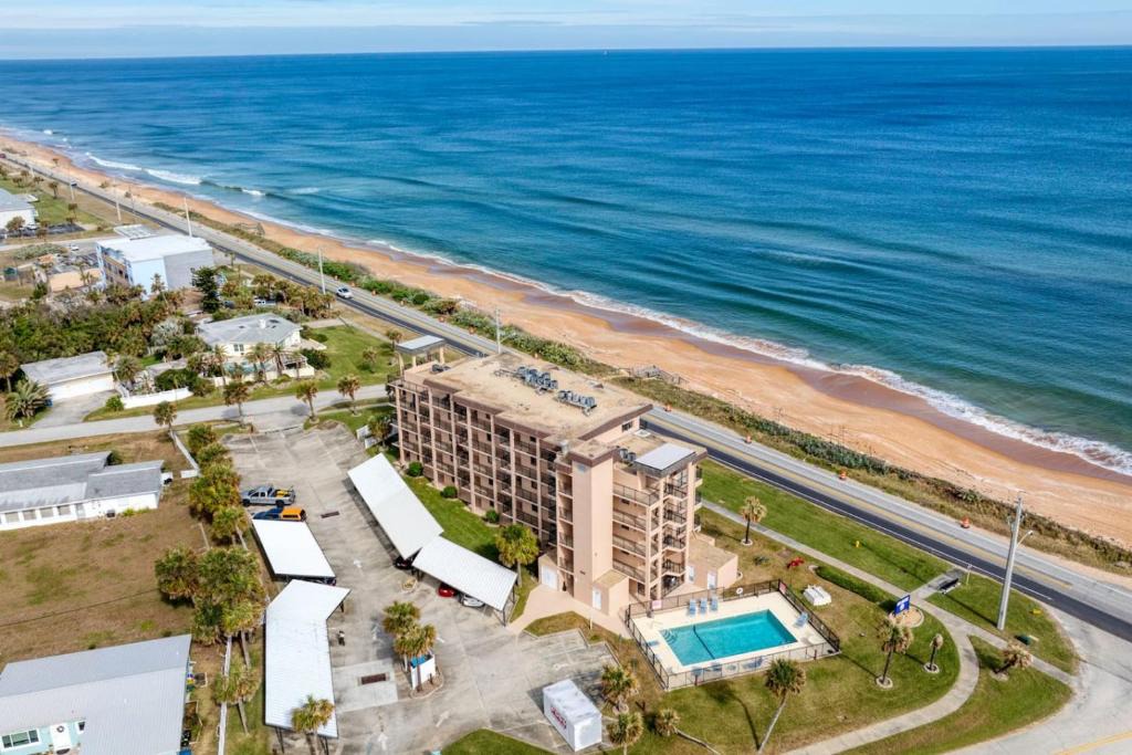 Ormond-by-the-Sea House | Beach Dont My Vibe