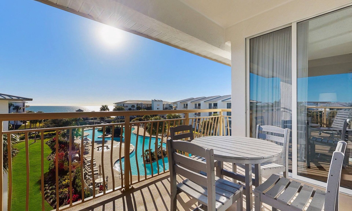 Rosemary Beach Condo | Beach dwelling with great view, pool & pickleball - snowbird-friendly