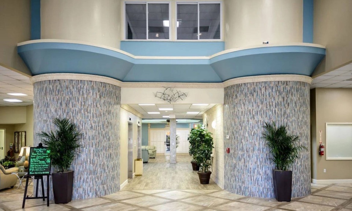 Avon By The Sea Condo | Beach Escape | Balcony Views & Resort Comforts